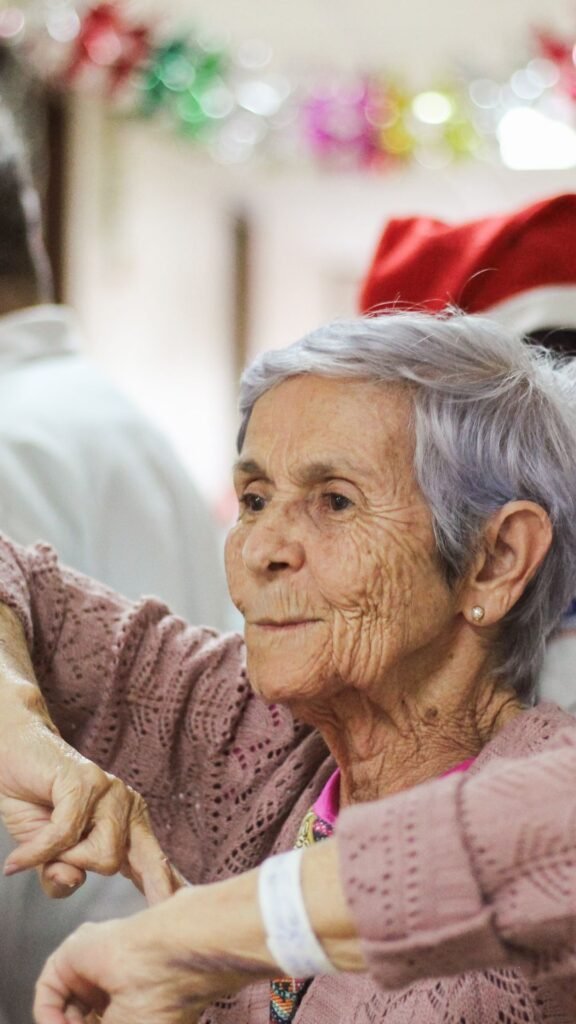 Home Care 24 Horas em Campinas e Indaiatuba: Como Funciona a Escala, Quando É Indicado e o Que Define o Custo